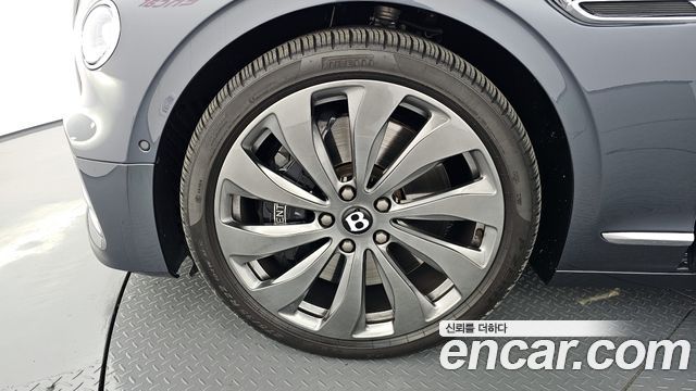 Bentley Flying Spur из Кореи Encar
