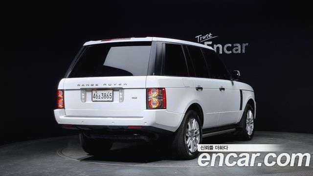 Land Rover Range Rover V8 5.0 Vogue — пробег 146 841 км — фото 2 из 5