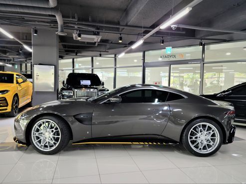 Astonmartin Vantage 4.0 V8 Coupe — пробег 1 515 км — фото 3 из 5