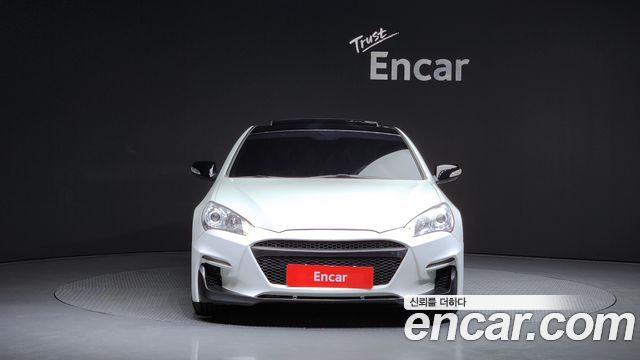 Hyundai Genesis из Кореи Encar