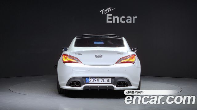 Hyundai Genesis из Кореи Encar