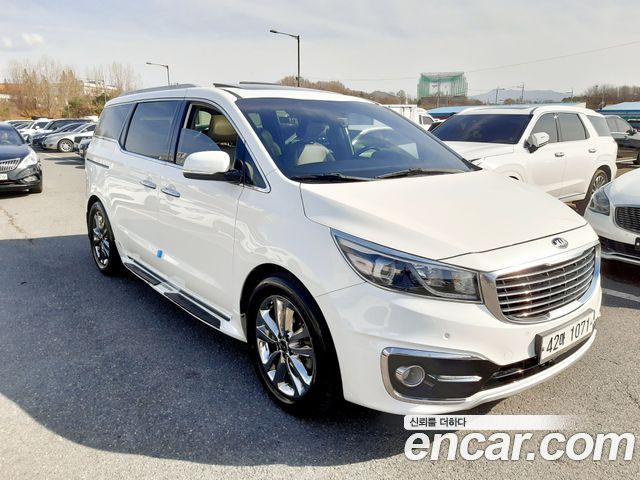 Kia Carnival из Кореи Encar