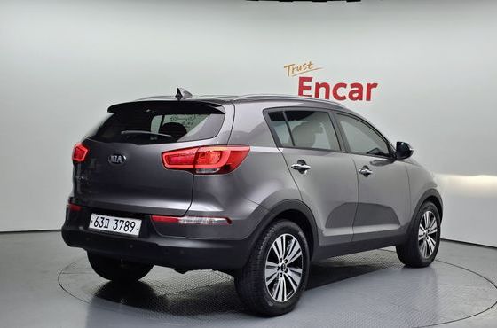 Kia Sportage Diesel 2WD Prestige — пробег 108 318 км — фото 2 из 5