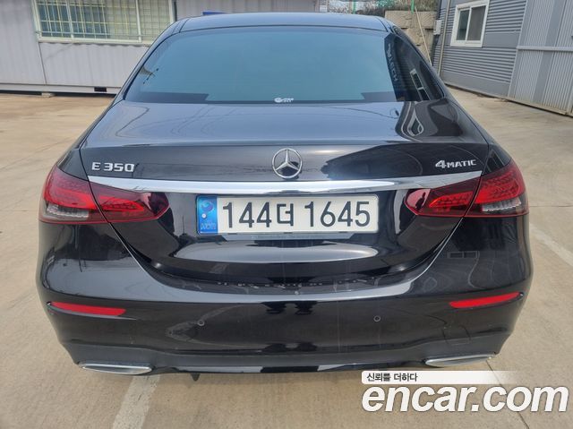 Mercedes-Benz E-Class E350 4MATIC AMG Line — пробег 58 000 км — фото 3 из 5