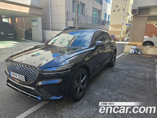 Genesis GV70 2.5T Gasoline 2WD — пробег 16 500 км — фото 2 из 5