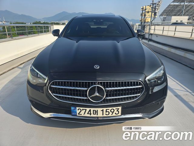 Mercedes-Benz E-Class E350 4MATIC Avantgarde — пробег 34 800 км — фото 3 из 5