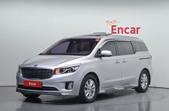 Kia Carnival 11-seater Luxury — пробег 93 941 км — фото 1 из 5