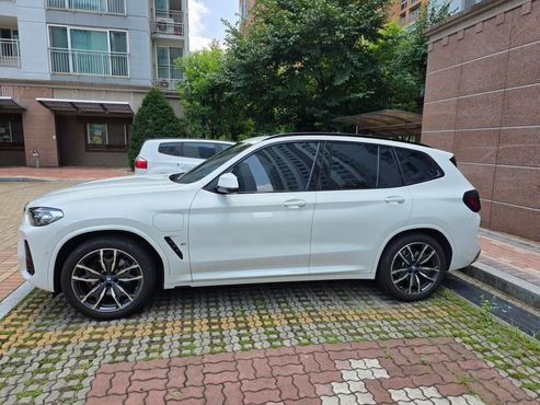 BMW X3 xDrive 30e M Sport — пробег 35 589 км — фото 2 из 5