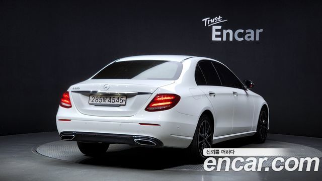 Mercedes-Benz E-Class E250 Avantgarde — пробег 40 244 км — фото 2 из 5