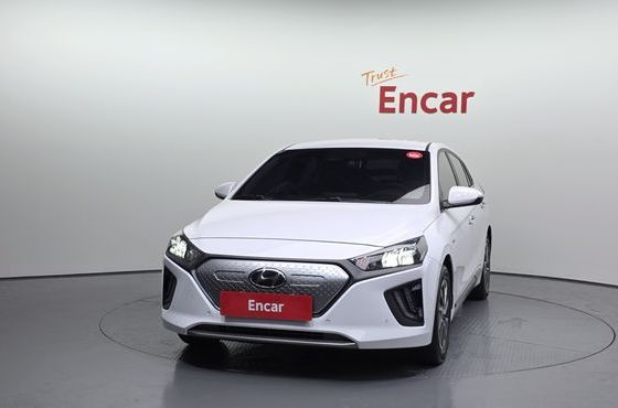 Hyundai Ioniq Q — пробег 107 137 км — фото 3 из 5