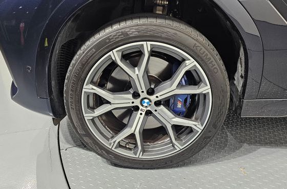 BMW X6 xDrive30d M Sport — пробег 92 755 км — фото 5 из 5