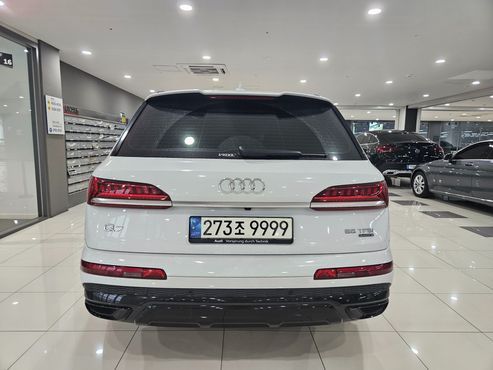 Audi Q7 55 TFSI Quattro Premium — пробег 76 500 км — фото 4 из 5