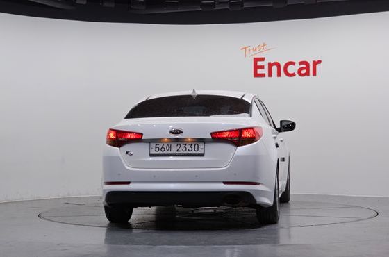 Kia K5 2.0 Deluxe — пробег 99 339 км — фото 4 из 5