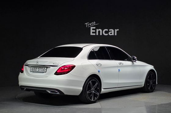Mercedes-Benz C-Class C220 d 4MATIC Exclusive — пробег 99 399 км — фото 2 из 5