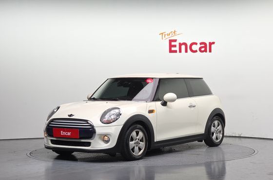 Mini Cooper Standard Third Generation — пробег 114 761 км — фото 1 из 5