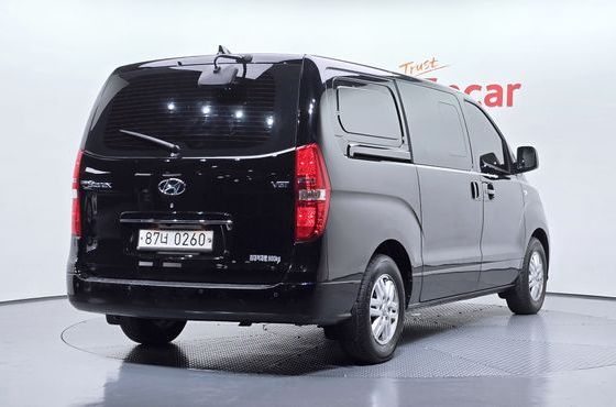 Hyundai Starex Van 5-Seater Modern — пробег 83 237 км — фото 2 из 5