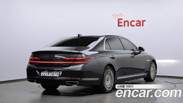 Genesis G90 5.0 AWD Prestige — пробег 251 050 км — фото 2 из 5