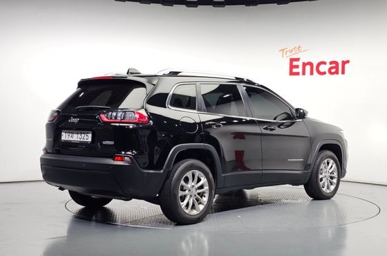 Jeep Cherokee 2.4 Longitude High AWD — пробег 95 603 км — фото 2 из 5