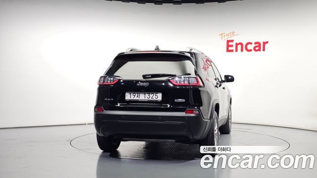 Jeep Cherokee из Кореи Encar