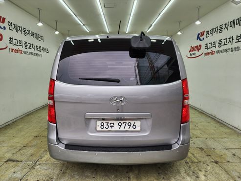 Hyundai Starex 5-Seater VAN CVX Luxury — пробег 92 959 км — фото 5 из 5
