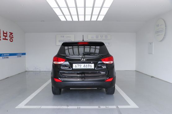Hyundai Tucson Diesel 4WD X20 Luxury — пробег 240 797 км — фото 5 из 5