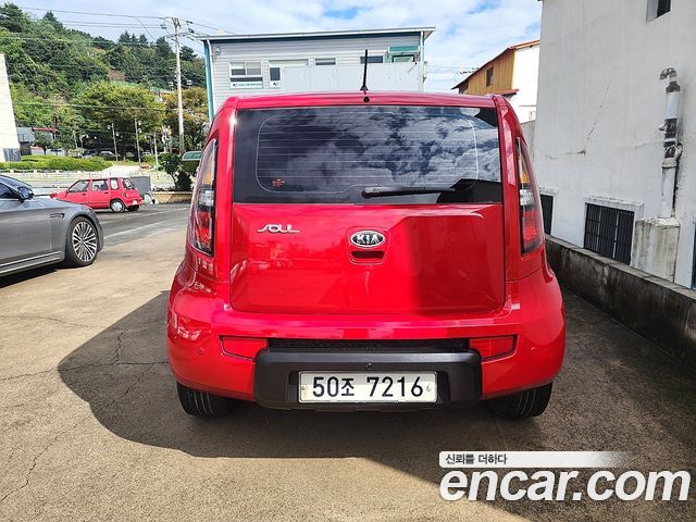Kia Soul Gasoline 1.6 Smart — пробег 171 737 км — фото 5 из 5