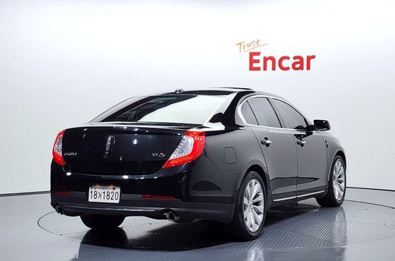 Lincoln MKS 3.7 — пробег 84 372 км — фото 2 из 5