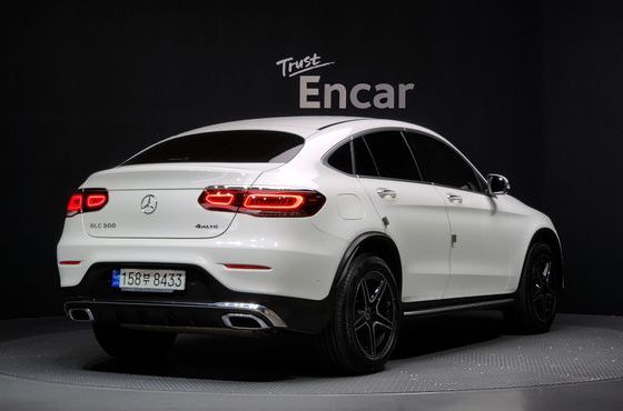 Mercedes-Benz GLC-Class GCL300 4MATIC Coupe — пробег 34 438 км — фото 2 из 5