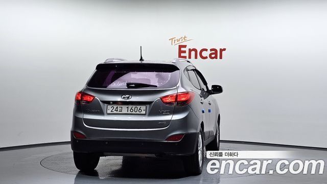 Hyundai Tucson Diesel 4WD LX20 Premier — пробег 221 022 км — фото 4 из 5