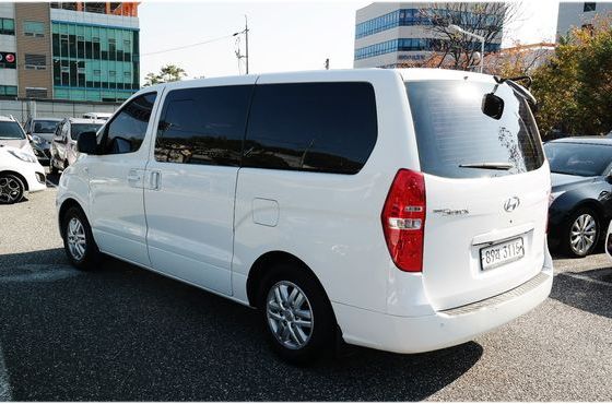 Hyundai Starex 5-Seater VAN Smart — пробег 125 778 км — фото 4 из 5