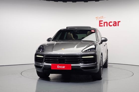 Porsche Cayenne 3.0 E-Hybrid — пробег 70 207 км — фото 3 из 5