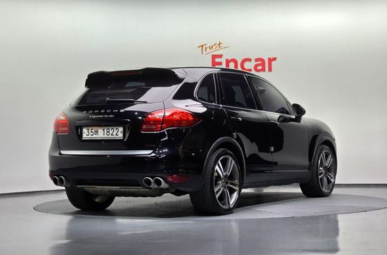 Porsche Cayenne 4.8 Turbo 958 — пробег 130 813 км — фото 2 из 5