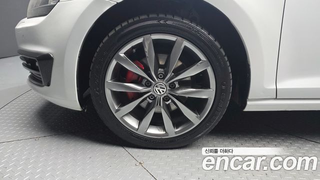 Volkswagen Golf из Кореи Encar