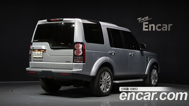 Land Rover Discovery 3.0 SDV6 HSE — пробег 188 941 км — фото 2 из 5