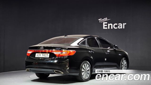 Hyundai Grandeur Premium — пробег 165 130 км — фото 2 из 5