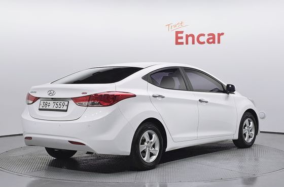 Hyundai AVANTE M16 GDI Smart — пробег 89 997 км — фото 2 из 5