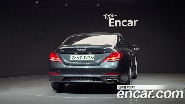 Genesis G70 из Кореи Encar