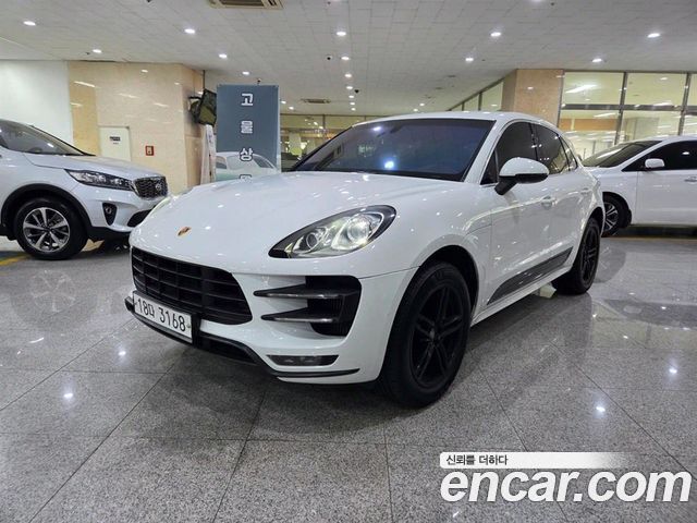 Porsche Macan из Кореи Encar