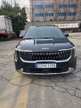 Kia Carnival Gasoline 9-Seater Noblesse — пробег 15 257 км — фото 1 из 5