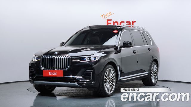 BMW X7 xDrive 40d Design Pure Excellence 7-Seater — пробег 105 154 км — фото 1 из 5