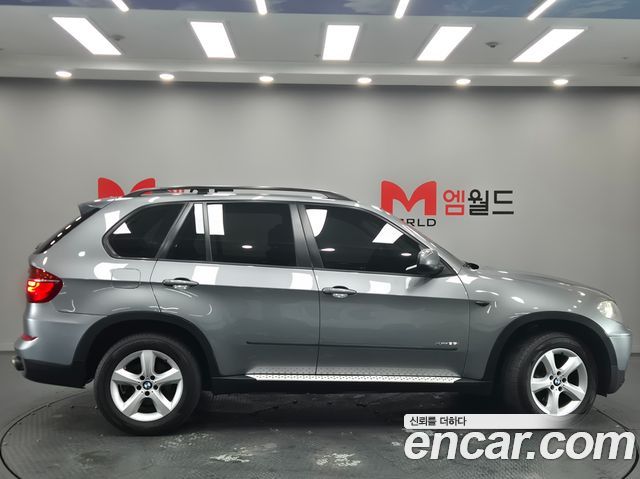 BMW X5 xDrive 30si — пробег 221 019 км — фото 3 из 5