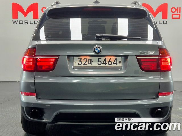BMW X5 xDrive 30si — пробег 221 019 км — фото 4 из 5