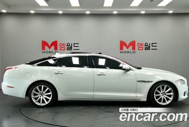 Jaguar XJ из Кореи Encar