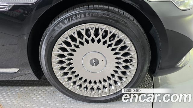 Genesis G90 из Кореи Encar