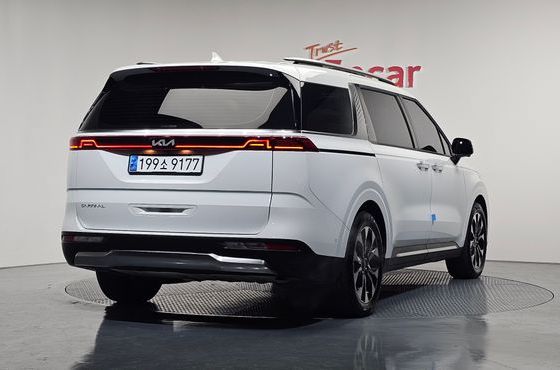 Kia Carnival Gasoline 9-Seater Signature — пробег 47 082 км — фото 2 из 5