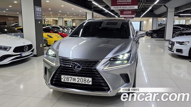 Lexus NX из Кореи Encar
