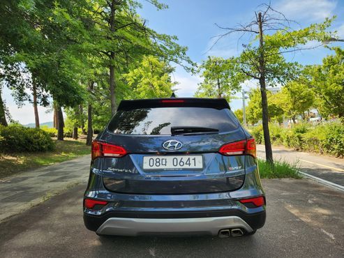 Hyundai Santafe Diesel 2.0 2WD Exclusive — пробег 135 000 км — фото 4 из 5