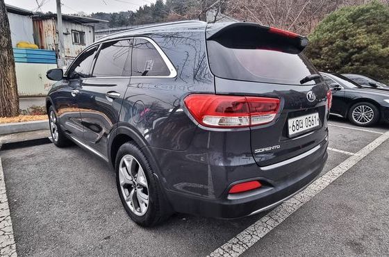 Kia Sorento Diesel 2.0 2WD Prestige — пробег 131 659 км — фото 5 из 5