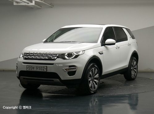 Land Rover Discovery Sport 2.0 TD4 HSE Luxury — пробег 144 761 км — фото 1 из 5