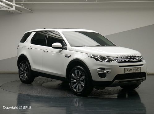 Land Rover Discovery Sport 2.0 TD4 HSE Luxury — пробег 144 761 км — фото 4 из 5